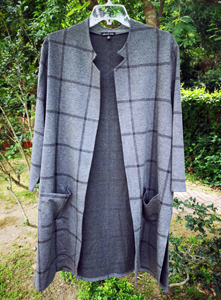 35 inches 3/4 Sleeve Duster with 2 Pockets