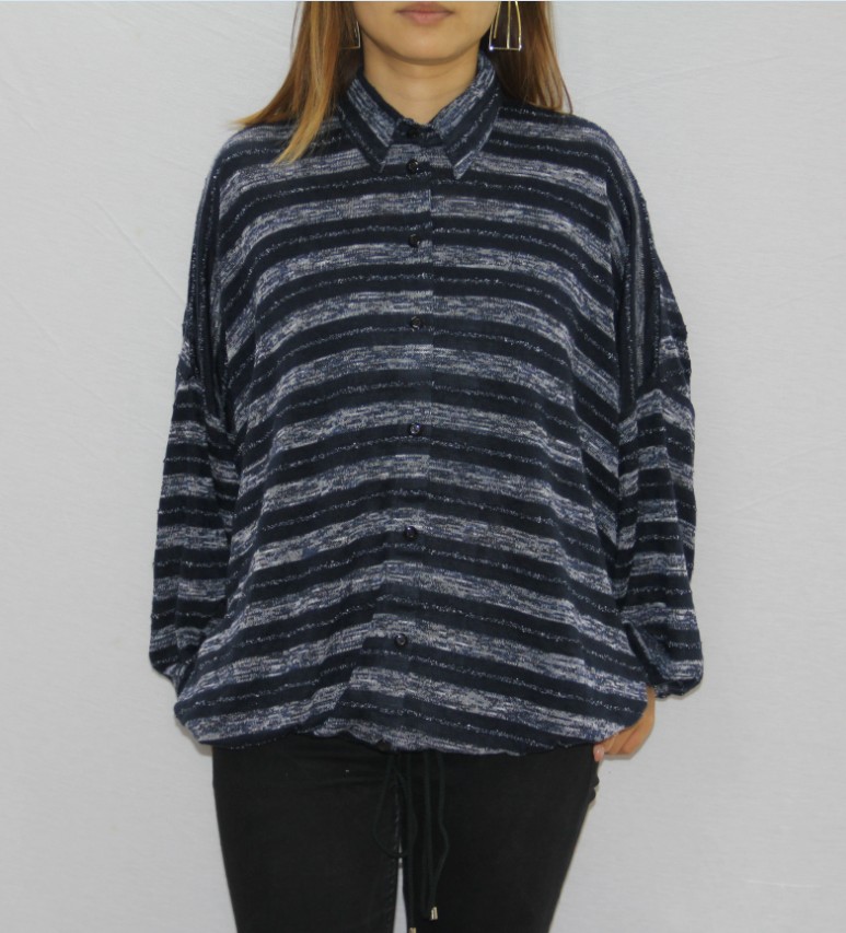 Sell knitted top, 20001