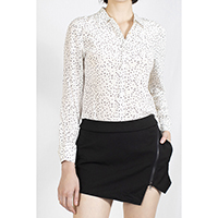 T-1906032-2 Top: Star Print Silk Blouse, T-1906032-3 Bottom: Zipper Shorts