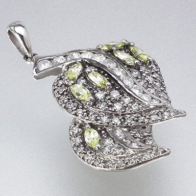 SILVER PENDANT W/CZ STONE