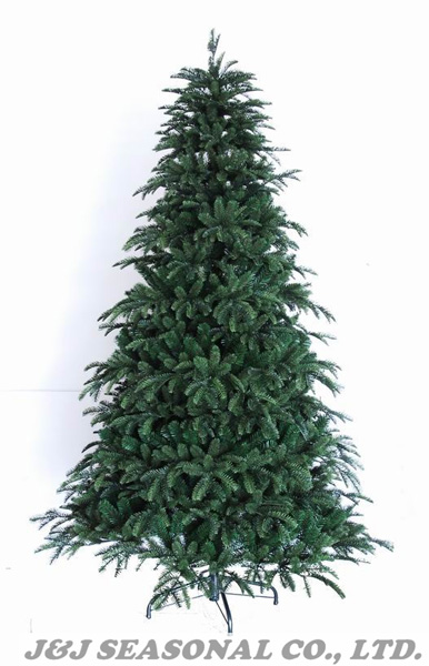 7.5' PE Tree