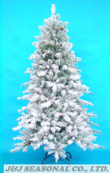 7' Snowy Tree W/62