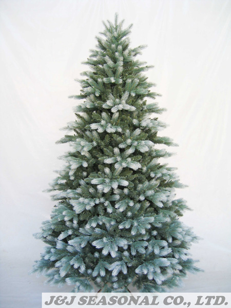 7.5' PE Snowy Tree