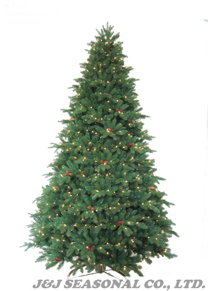 9' PE Tree W/120 pinecone