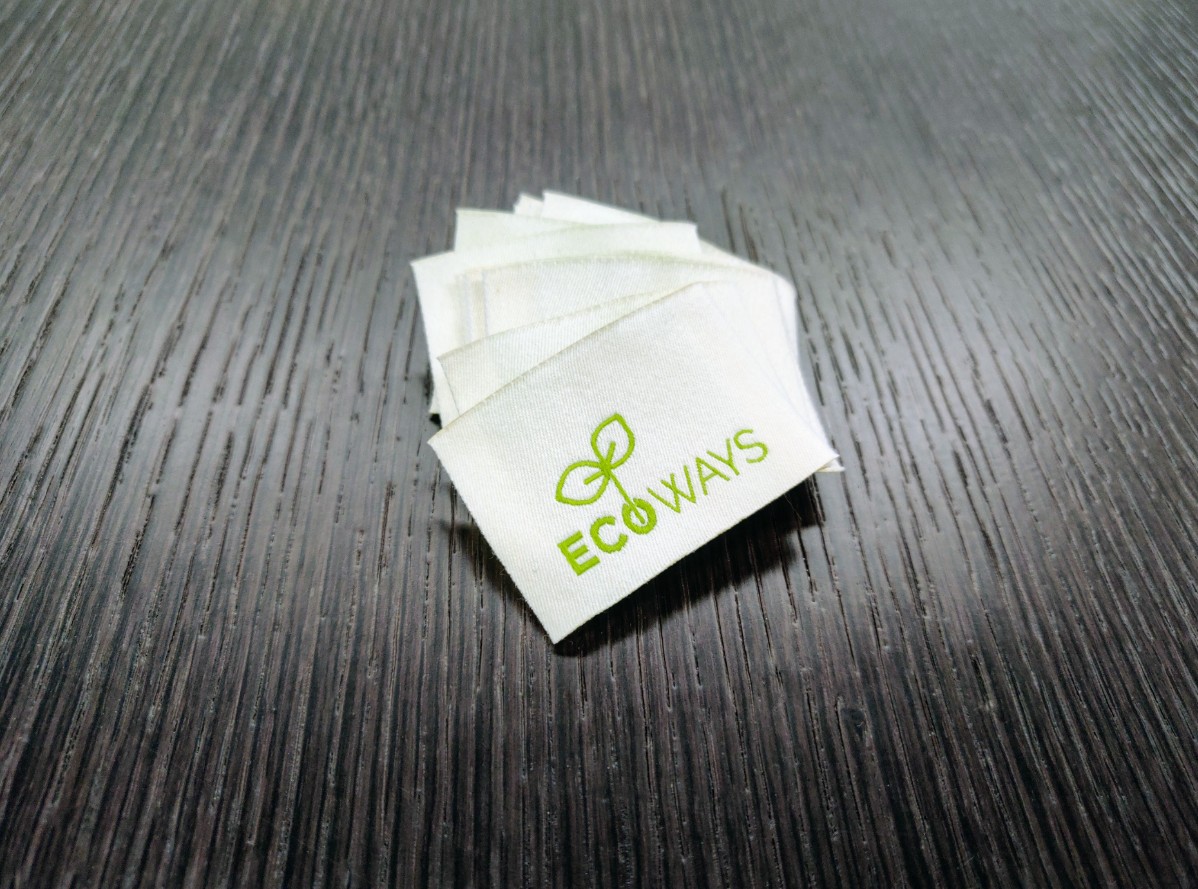 Woven Label (Recycled Polyester Yarn)