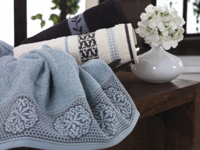JACQUARD TOWELS