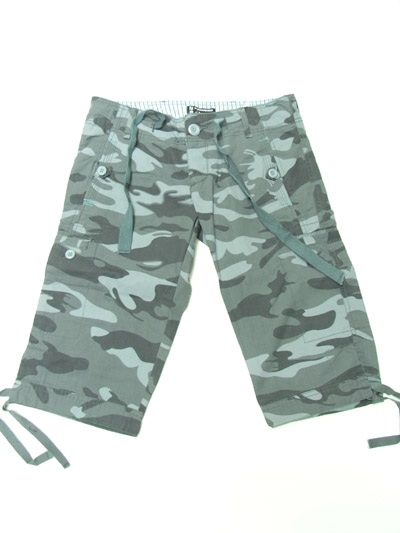 Printed cotton canvas 3/4 shorts