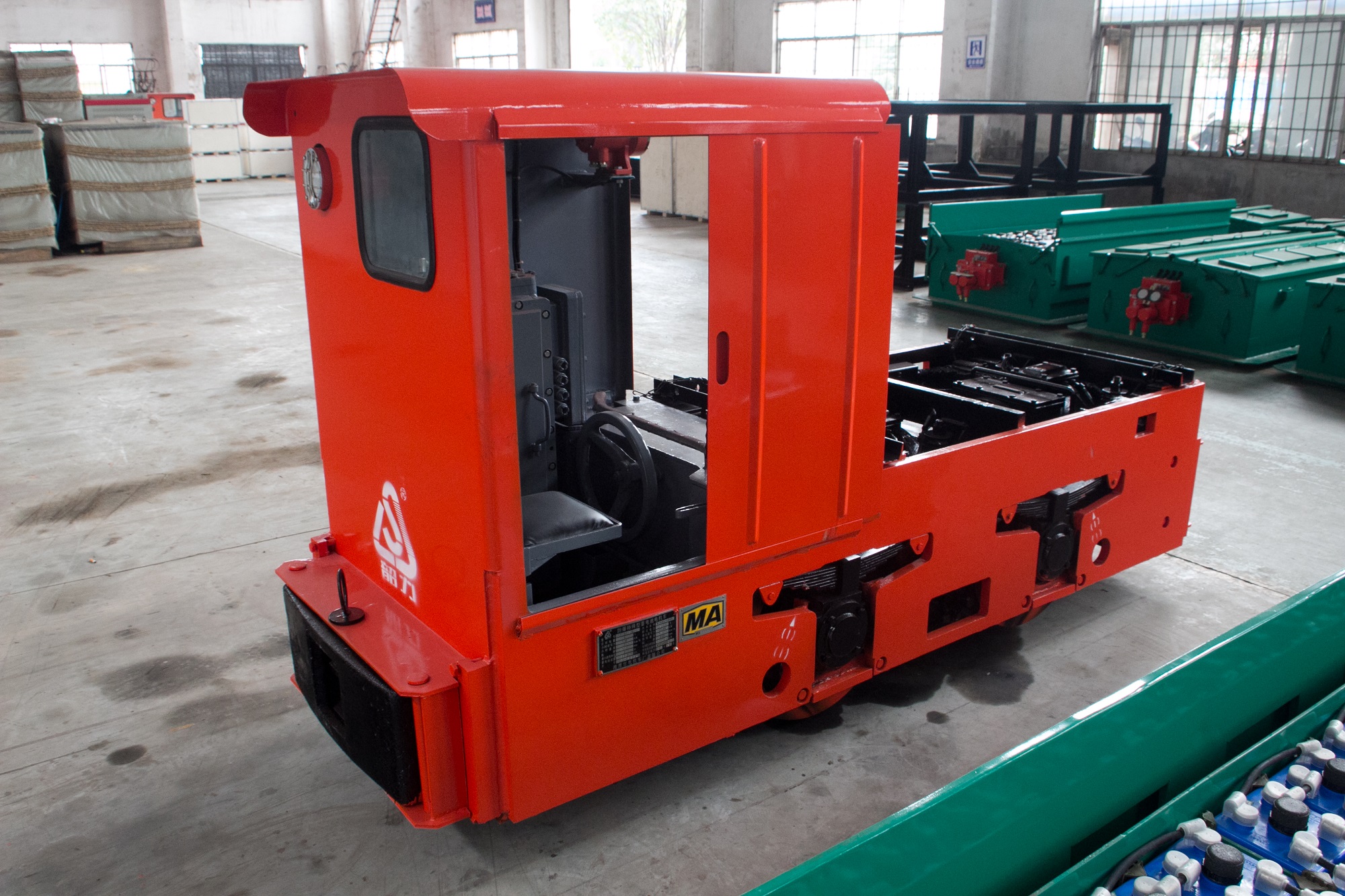 5 Tonne Narrow Gauge Electric Diesel Battery Mining Locomotive for Mine and Tunneling Transportation