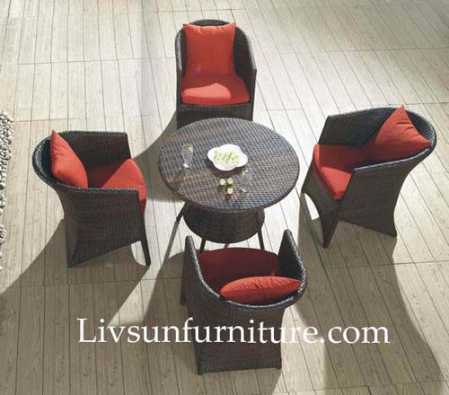 Sell High Quality Outdoor Furniture.