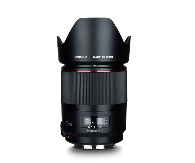 YONGNUO Wide Angle Prime lens