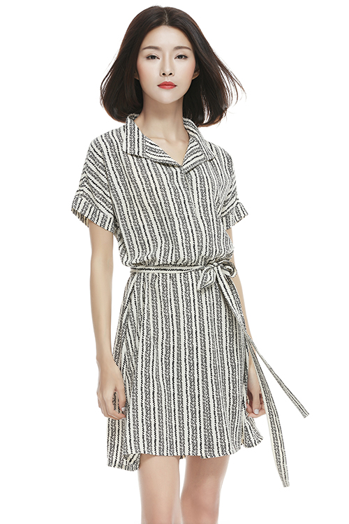 Jeana Grown-on Sleeve Dress