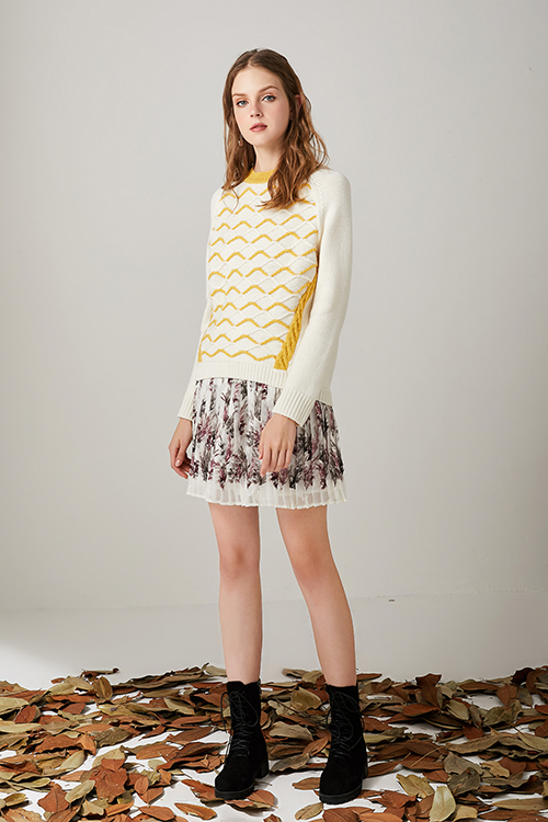 Zig Zag Stitch White Sweater / Alana Accordion Pleated Mini Skirt