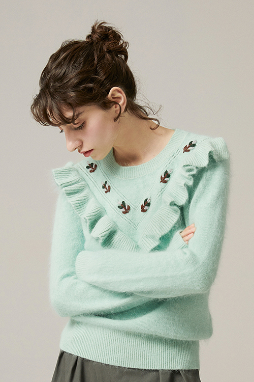 Nillam Angora V-neck Sweater