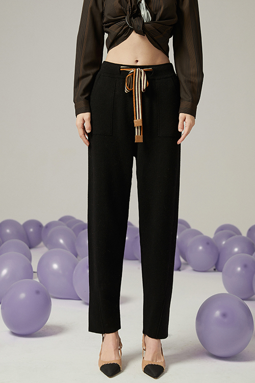 Jadyn Classic Knit Pants - Black