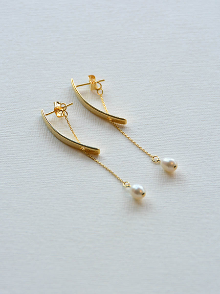 Curve and Pearl Drop Earrings