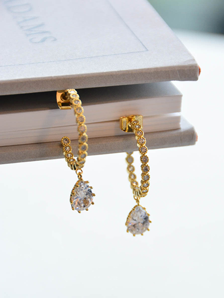 Cubic Zircronia Décor Hoop Earrings Gold