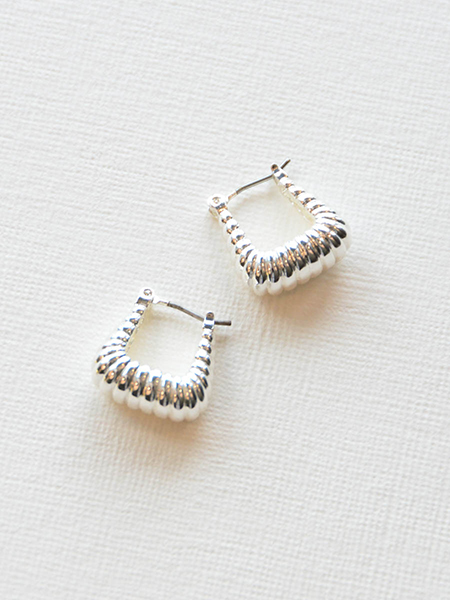 Line Engraved Rectangle Shaped Earrings Silver