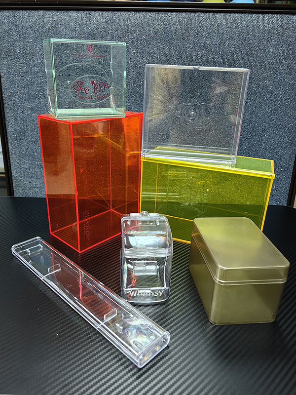 Plastic Container Packing