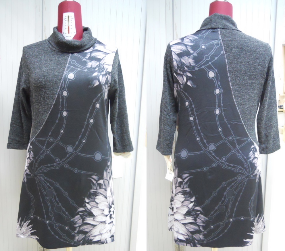 Printed Knitted 3/4 Sleeve Dress