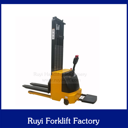 Sell 2015 Power Full Electric Pallet Stacker