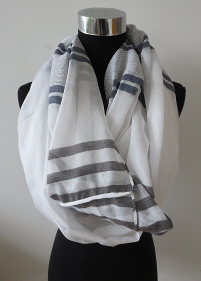 Stripe Infinity Snood