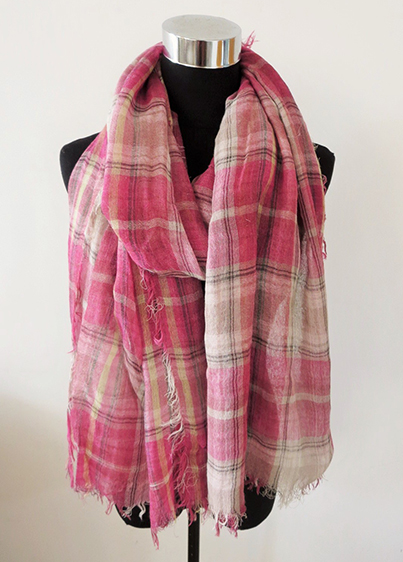 Raw-edge Check Scarf