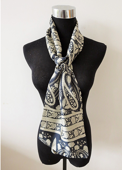 Skinny Paisley Print Scarf
