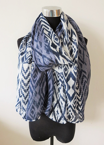 Geometric Print Scarf