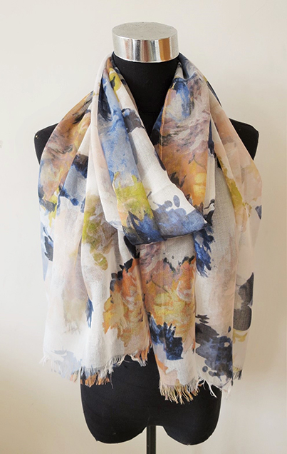 Blurred Floral Print Scarf