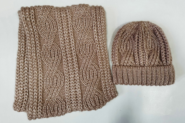 Cable Knitted Set