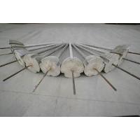 Sell slag-stopping plugs