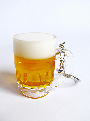 Great Hot And Welcomed Beer Cup Keychain