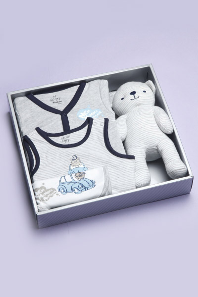 Gift Set Included Sleeveness Romper, Long Sleeves Cardigan, Bib And Bear Doll