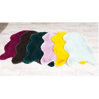 faux fur animal shape rug