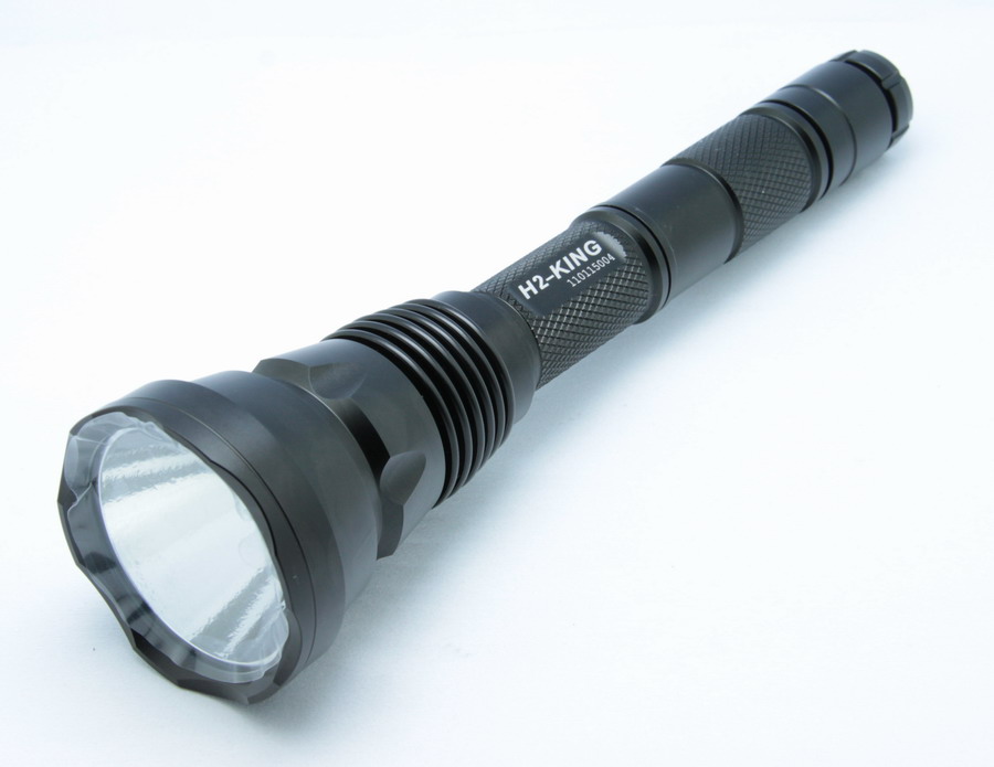 Sell Powerful Led flashlights /torches/led lights for outdoor use