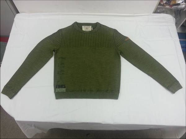 Mens Pullover with acid wash