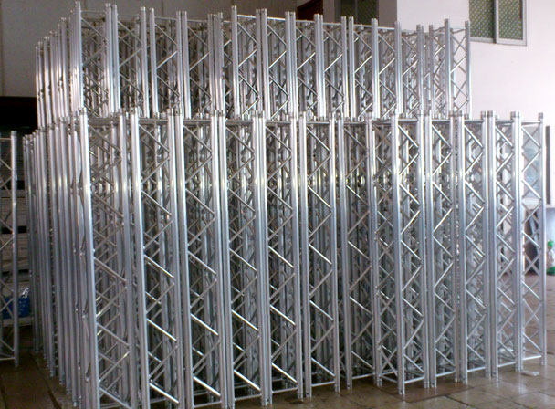 Aluminum truss
