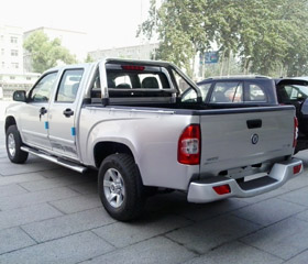 4 X 2 Pickup Truck With Gasoline Engine Double Cab And Long Wheel Base Lhd
