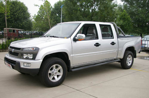 Sell 4 X 2 Pickup Truck With Gasoline Engine Double Cab And Long Wheel Base Lhd