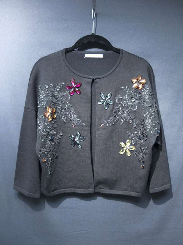 Ladies Floral Embellishment Cardigan