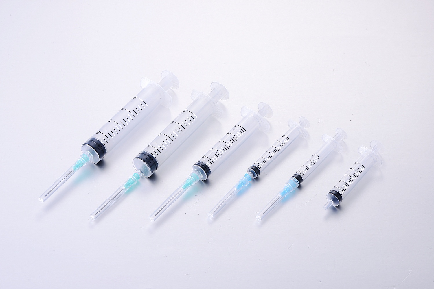 disposable syringe