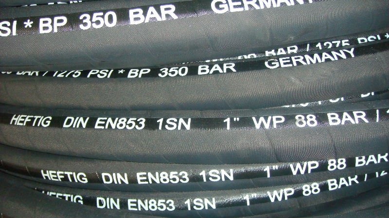 Wire Braid Hydraulic Hose: SAE 100 R1AT/DIN EN 853 1SN STANDARD