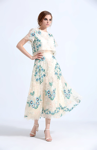 Dot Mesh Embroidery Top