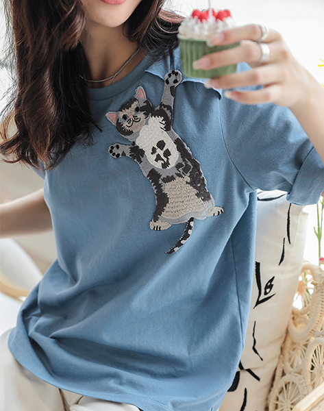 Kitten Patch Embroidered Short Sleeve T-Shirt