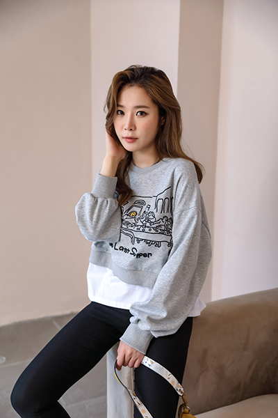 A/W Women's Creative Last Super Embroidery Fake Two-Piece Set Pullover