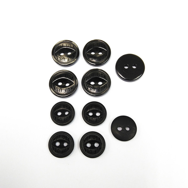 Plastic Buttons