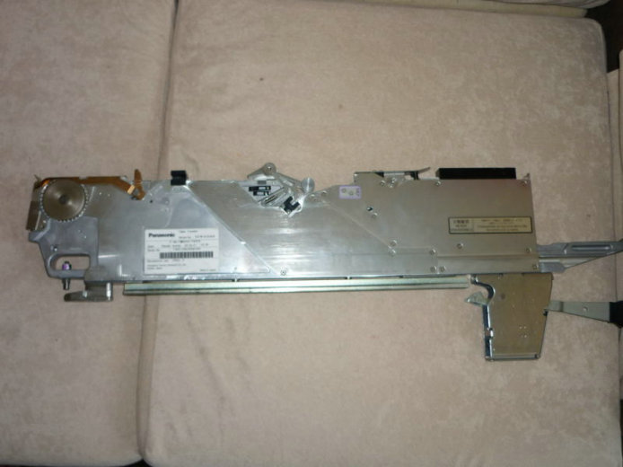 Clear Our Stock :kme Cm402 Feeder/nozzle