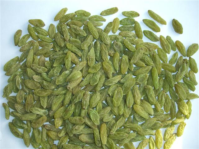 90% green raisin medium size