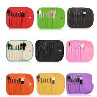 Sell makeup brush, 1001