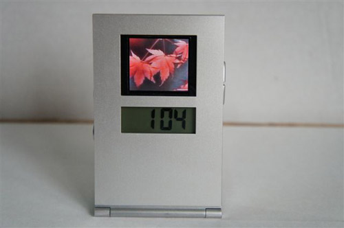 4.5 cm Digital Photo Flame with LCD EL Clock